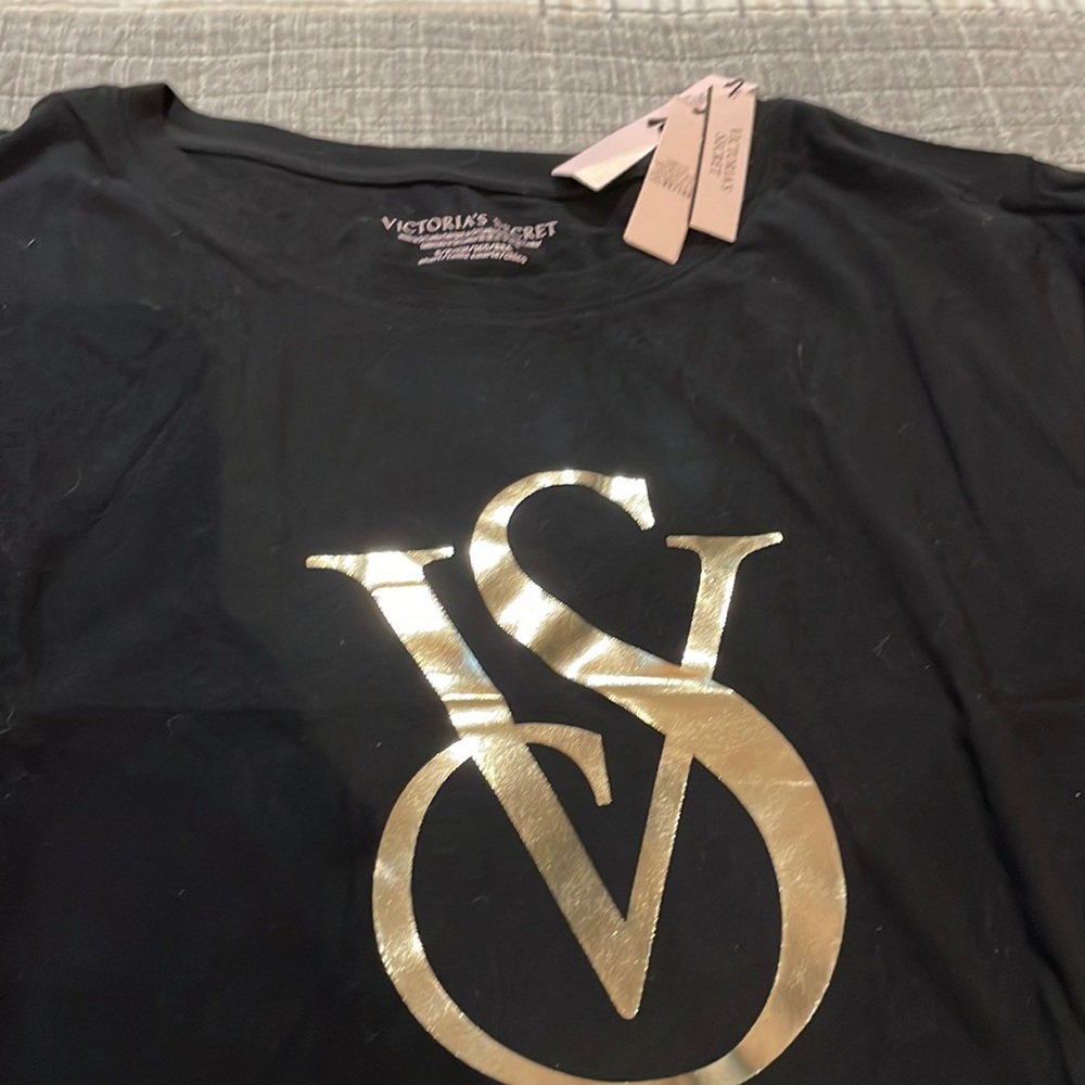 Brand New with Tags Top and Bottoms VS